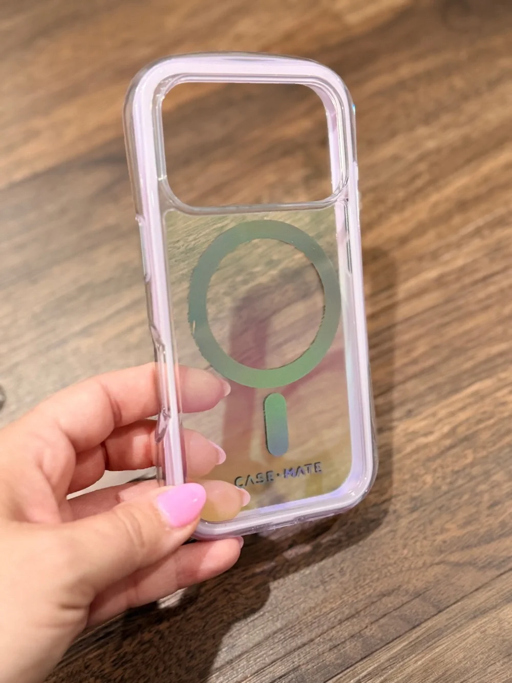 case-mate Iridescent MagSafe Case in Pastel Green, Purple & Blue